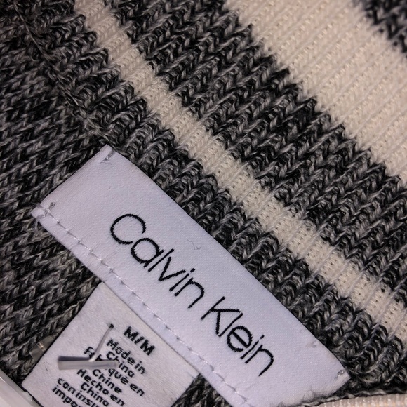calvin klein quarter zip - Picture 2 of 4